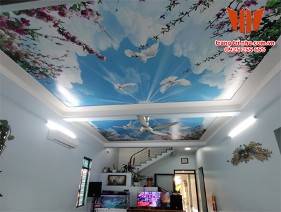 Thi công tranh dán trần nhà chị Lan ở Kiến Thuỵ